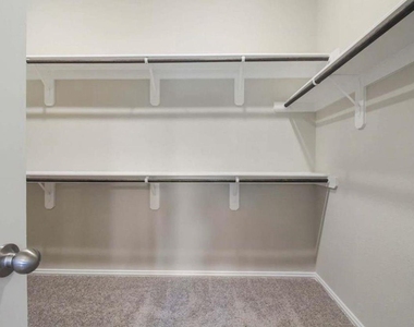 20918 Bradley Gardens Drive - Photo Thumbnail 9