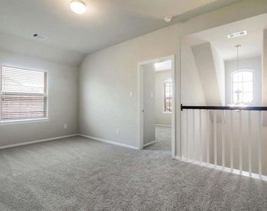 20918 Bradley Gardens Drive - Photo Thumbnail 12