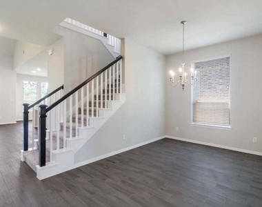 20918 Bradley Gardens Drive - Photo Thumbnail 10