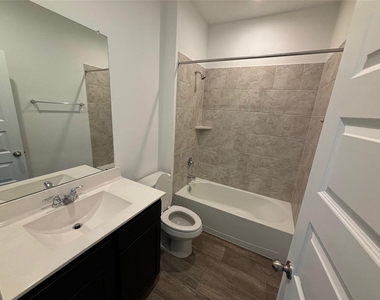 7326 Audubon Russet Drive - Photo Thumbnail 18