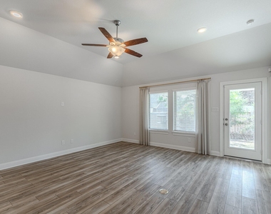 9840 Sweet Flag Court - Photo Thumbnail 21