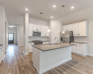 9840 Sweet Flag Court - Photo Thumbnail 15