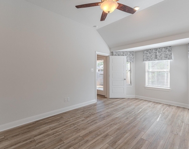 9840 Sweet Flag Court - Photo Thumbnail 25