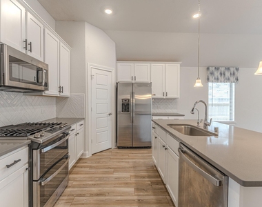9840 Sweet Flag Court - Photo Thumbnail 14
