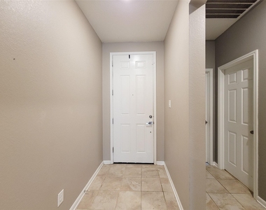 14202 Persimmon Woods Drive - Photo Thumbnail 25