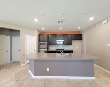 14202 Persimmon Woods Drive - Photo Thumbnail 5