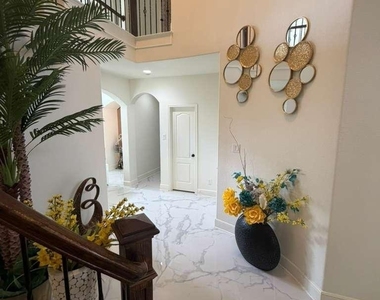 17519 Murrayfield Court - Photo Thumbnail 15