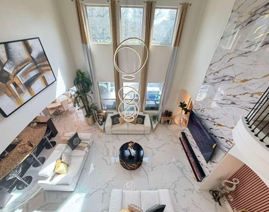 17519 Murrayfield Court - Photo Thumbnail 12