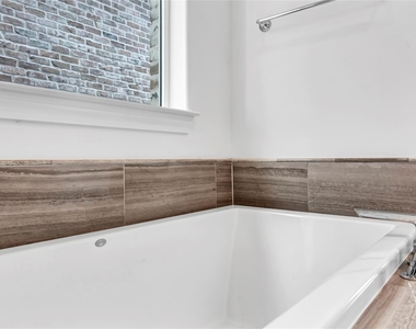 4128 Willowbend Boulevard - Photo Thumbnail 32