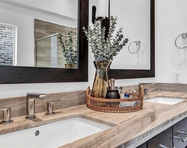 4128 Willowbend Boulevard - Photo Thumbnail 34