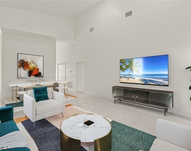 840 Carpenter Street E - Photo Thumbnail 2