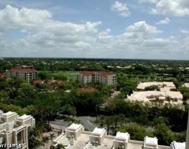 7117 Pelican Bay Boulevard - Photo Thumbnail 11