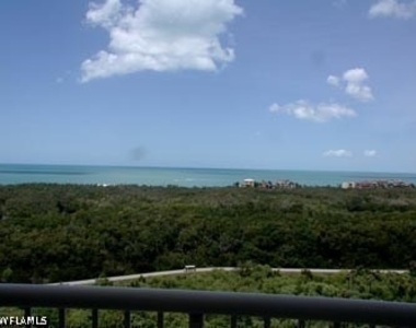 7117 Pelican Bay Boulevard - Photo Thumbnail 10
