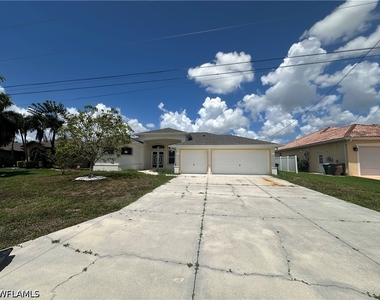 2220 Se 18th Avenue - Photo Thumbnail 1
