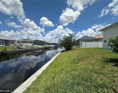 2220 Se 18th Avenue - Photo Thumbnail 33