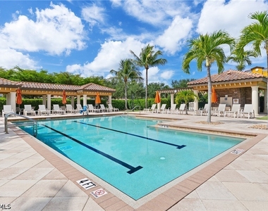 9715 Acqua Court - Photo Thumbnail 18