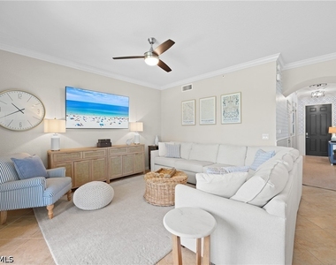9715 Acqua Court - Photo Thumbnail 3