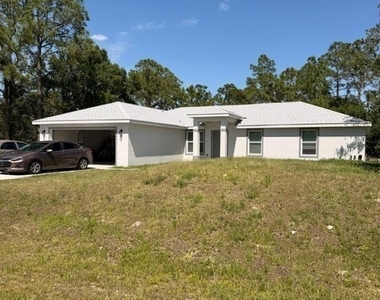 237 Narcissus Avenue S - Photo Thumbnail 6