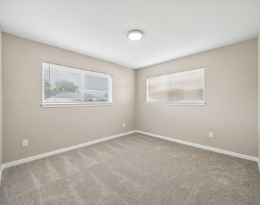 4315 Kelling Street - Photo Thumbnail 14