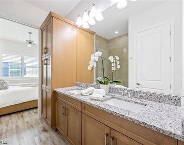 7018 Saona Court - Photo Thumbnail 7