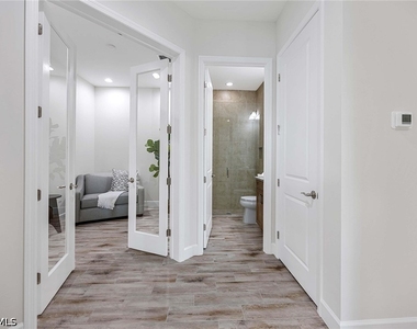 7018 Saona Court - Photo Thumbnail 10