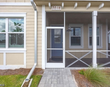 7018 Saona Court - Photo Thumbnail 15