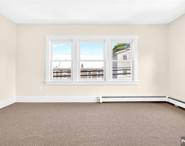 825 Main - Photo Thumbnail 29
