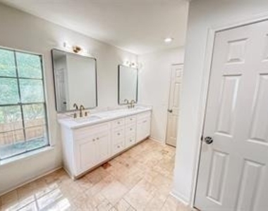 150 Rushwing Place - Photo Thumbnail 13