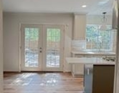 150 Rushwing Place - Photo Thumbnail 4