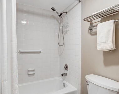 4126 Belair Lane - Photo Thumbnail 19