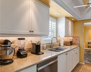 4126 Belair Lane - Photo Thumbnail 11
