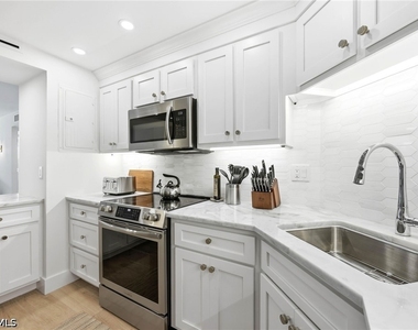 3 Bluebill Avenue - Photo Thumbnail 8