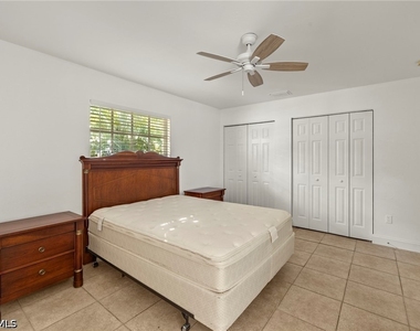 6254 Vista Garden Way - Photo Thumbnail 13