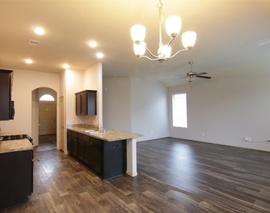 20419 Newcastle Ridge Lane - Photo Thumbnail 16