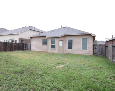 20419 Newcastle Ridge Lane - Photo Thumbnail 2