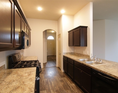 20419 Newcastle Ridge Lane - Photo Thumbnail 5