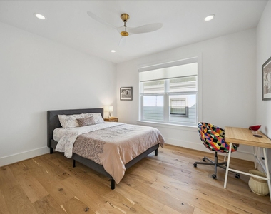 3020 University Boulevard - Photo Thumbnail 18