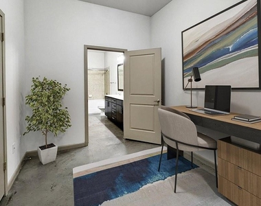 306 Mc Gowen Street - Photo Thumbnail 8