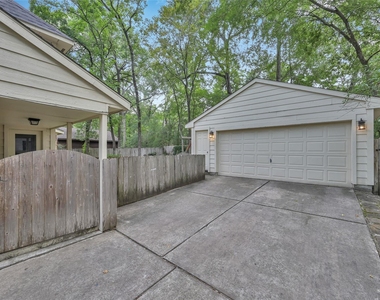 14 E Wandering Oak Drive - Photo Thumbnail 22