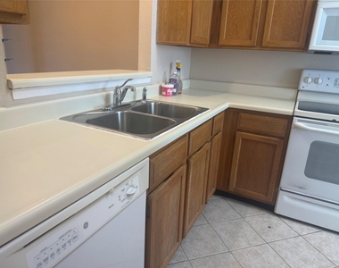 7589 Cambridge Street - Photo Thumbnail 3