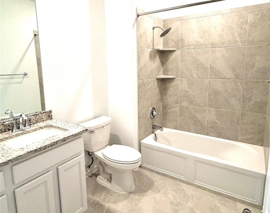 3715 Rock Ledge Drive - Photo Thumbnail 15