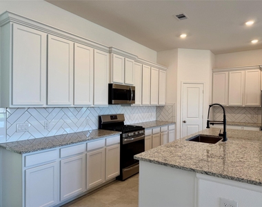3715 Rock Ledge Drive - Photo Thumbnail 5