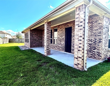 3715 Rock Ledge Drive - Photo Thumbnail 19