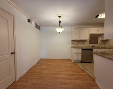 845 Augusta Drive - Photo Thumbnail 6