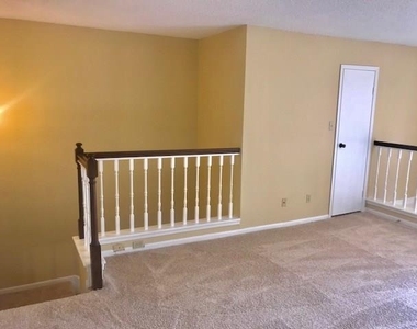 2120 El Paseo Street - Photo Thumbnail 20