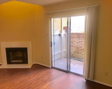 2120 El Paseo Street - Photo Thumbnail 6