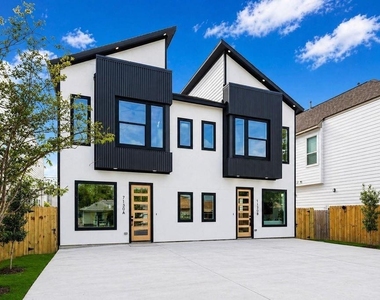 7130 Saint Augustine Street - Photo Thumbnail 2
