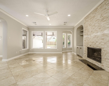 6331 Collina Springs Court - Photo Thumbnail 18