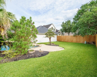 6331 Collina Springs Court - Photo Thumbnail 4