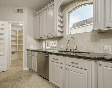 6331 Collina Springs Court - Photo Thumbnail 5
